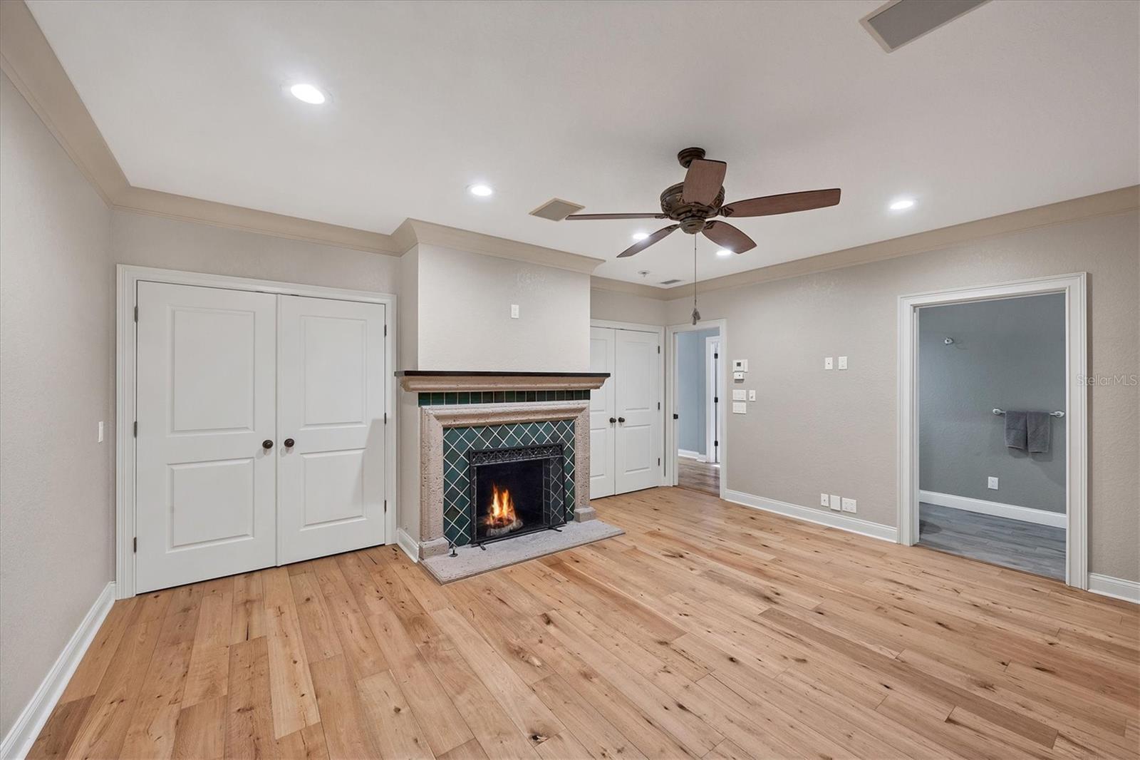 Image 34 of 67 For 3920 Red Rock Way