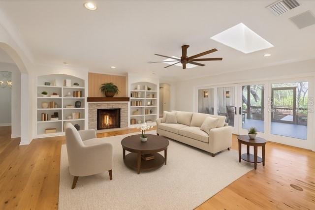 Image 8 of 67 For 3920 Red Rock Way