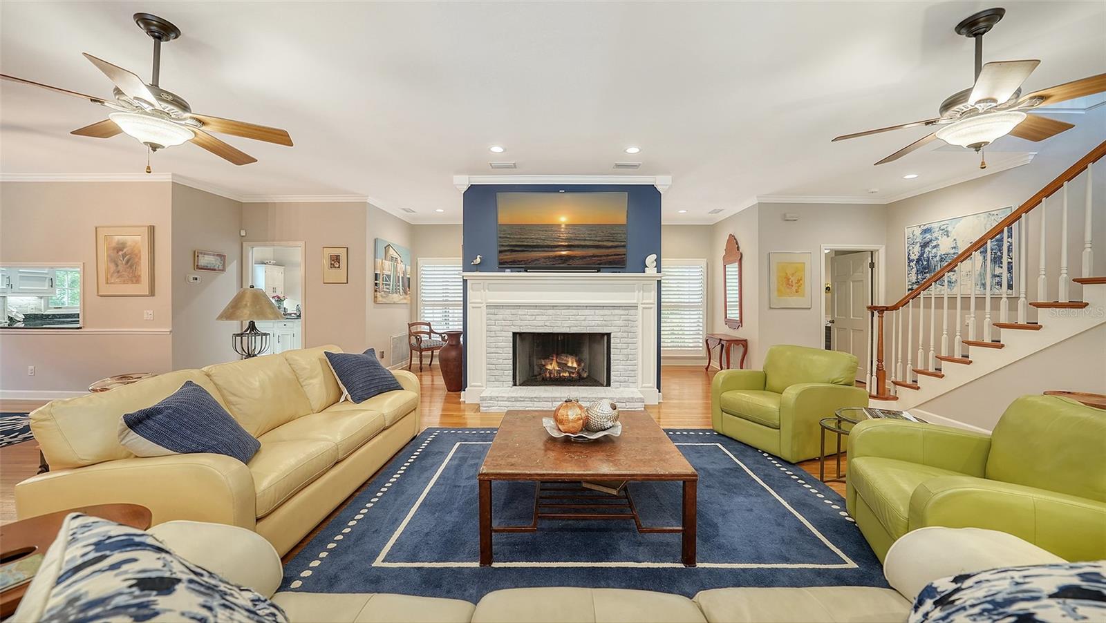 Image 13 of 99 For 156 Bishopscourt Road