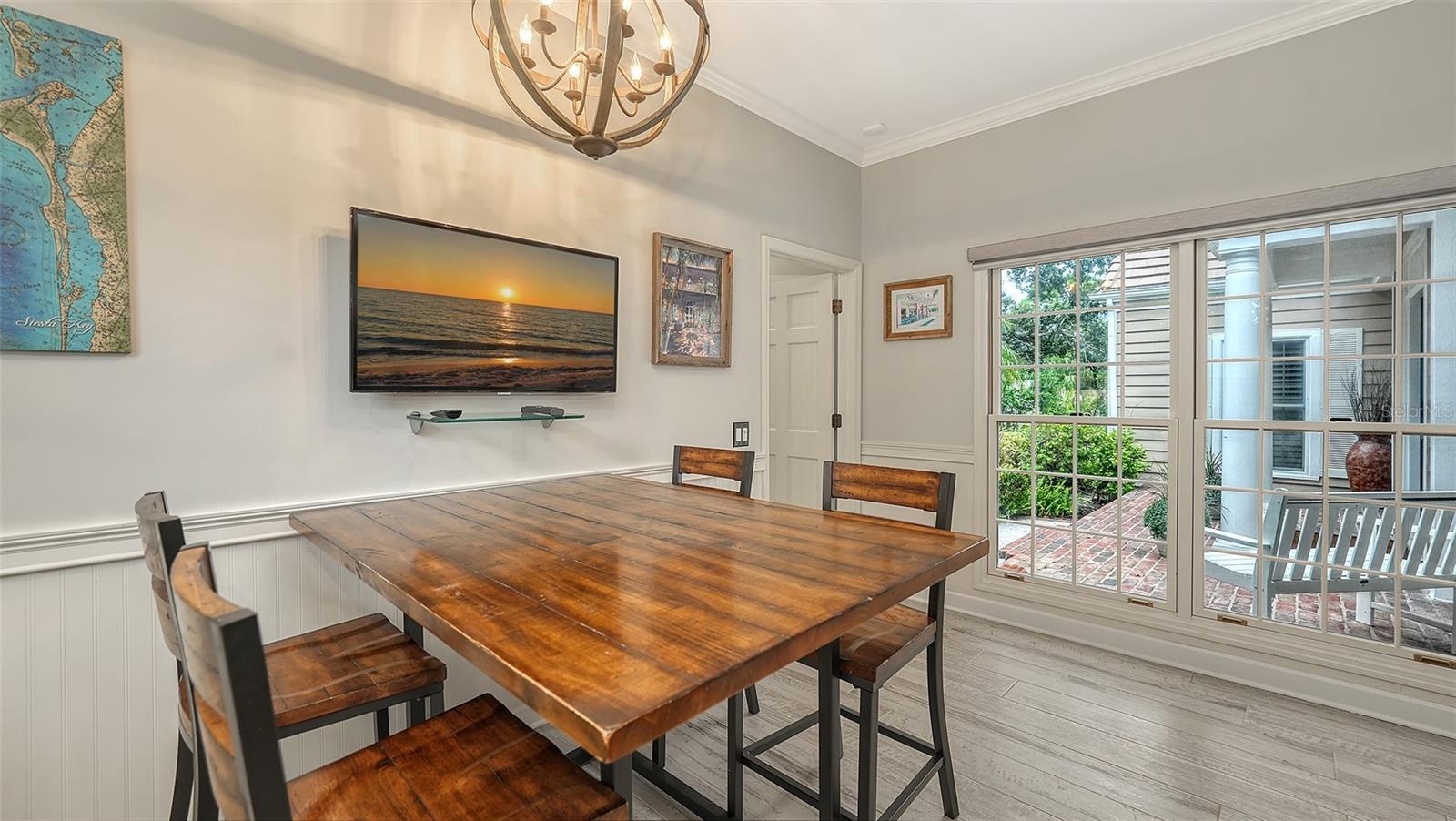 Image 30 of 99 For 156 Bishopscourt Road