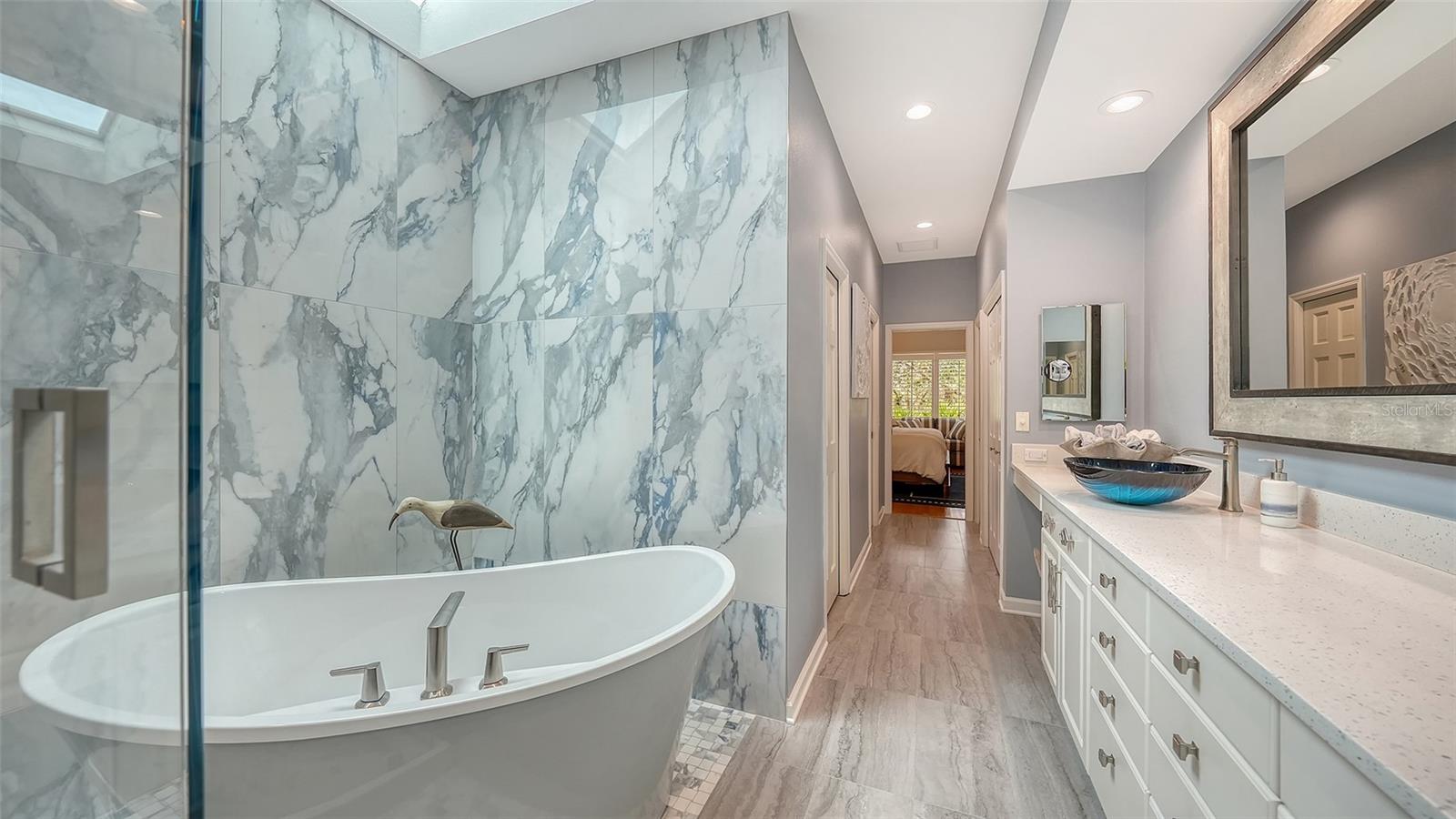 Image 39 of 99 For 156 Bishopscourt Road