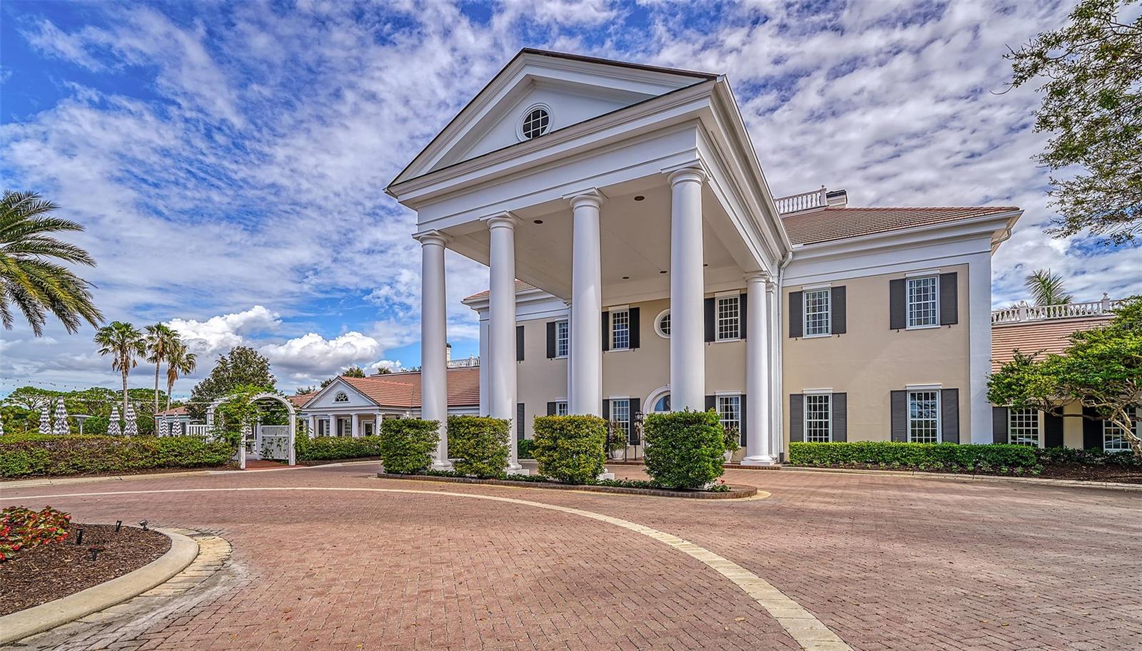 Image 90 of 99 For 156 Bishopscourt Road