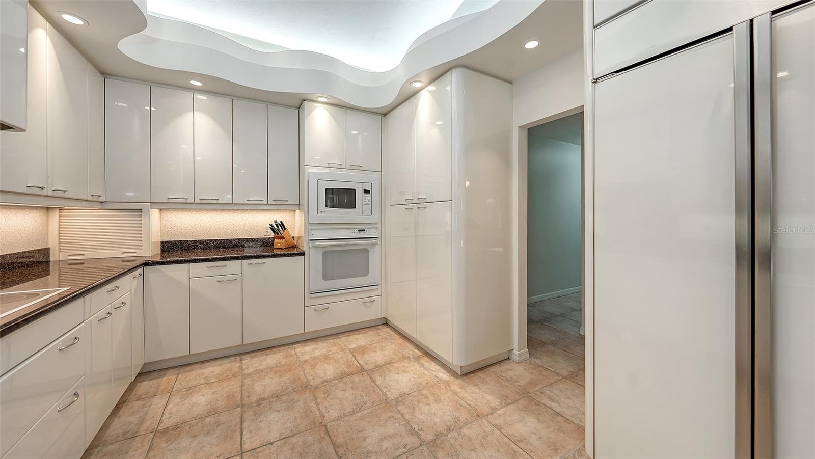 Image 10 of 44 For 1529 Oak Way
