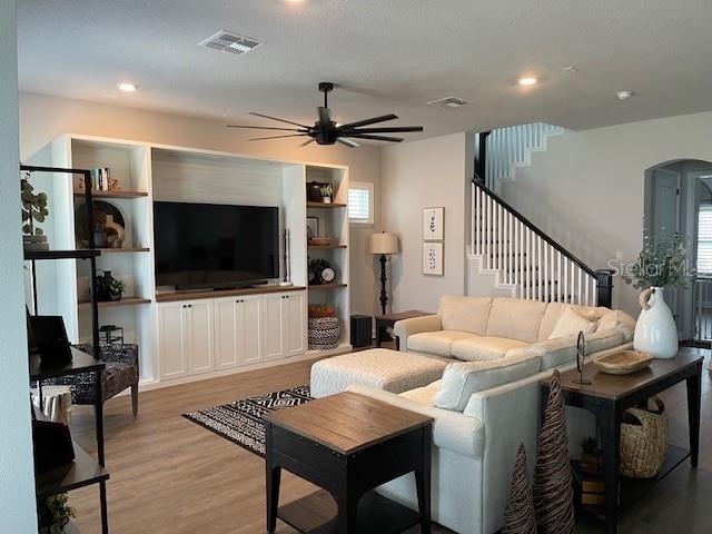 Image 2 of 16 For 640 Rosewood Way