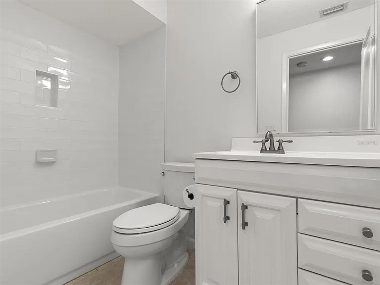 Image 12 of 22 For 5084 Marsh Field Road 77