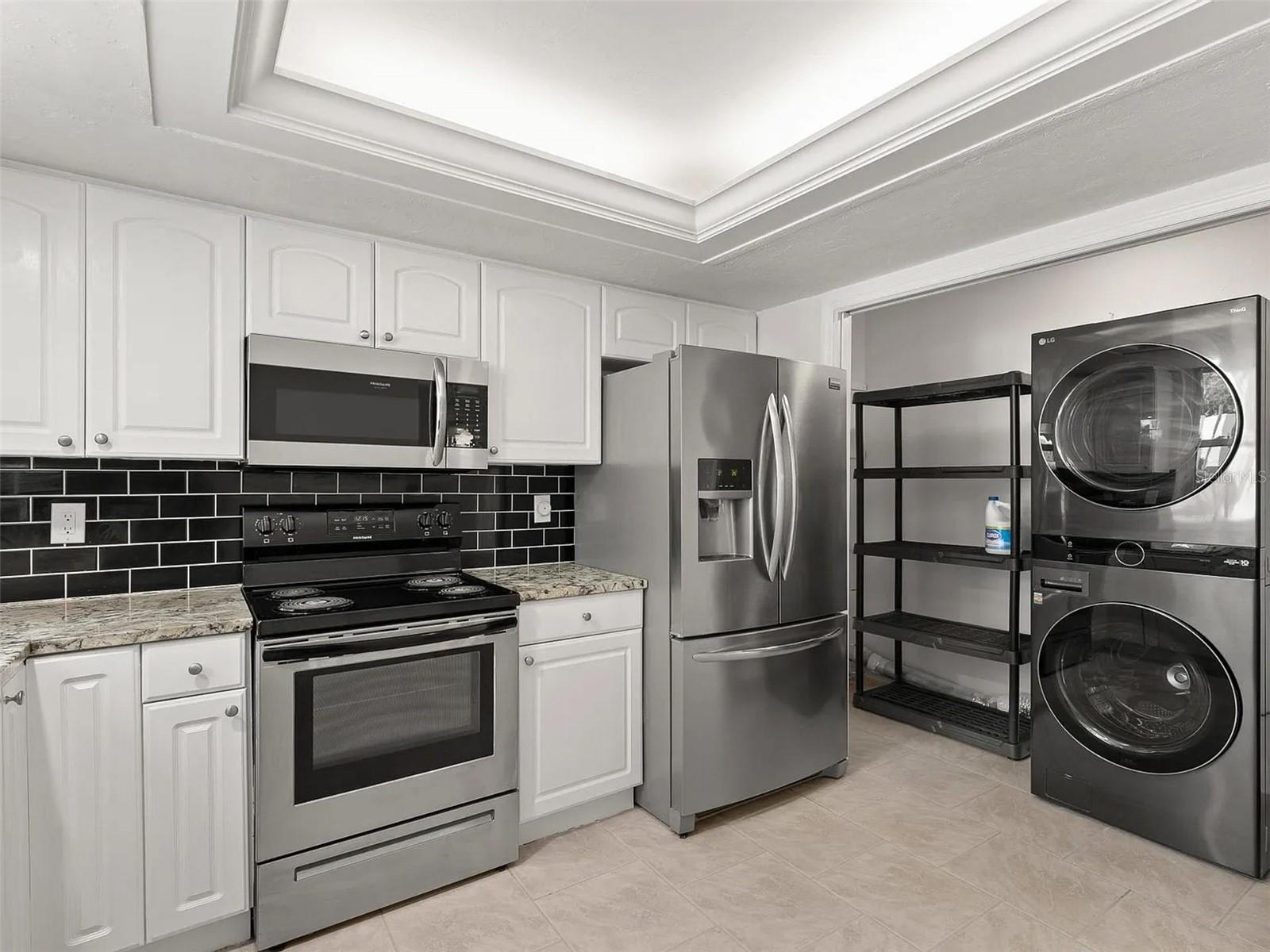Image 3 of 22 For 5084 Marsh Field Road 77