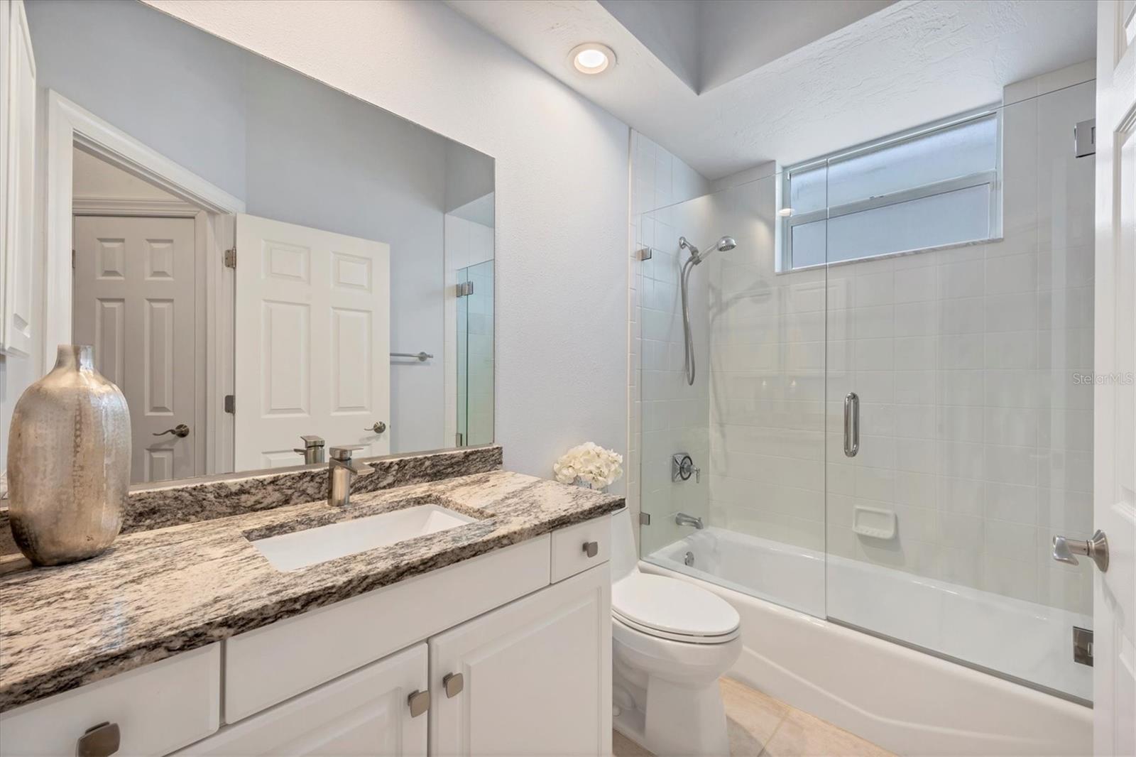 Image 23 of 36 For 3617 Fair Oaks Place