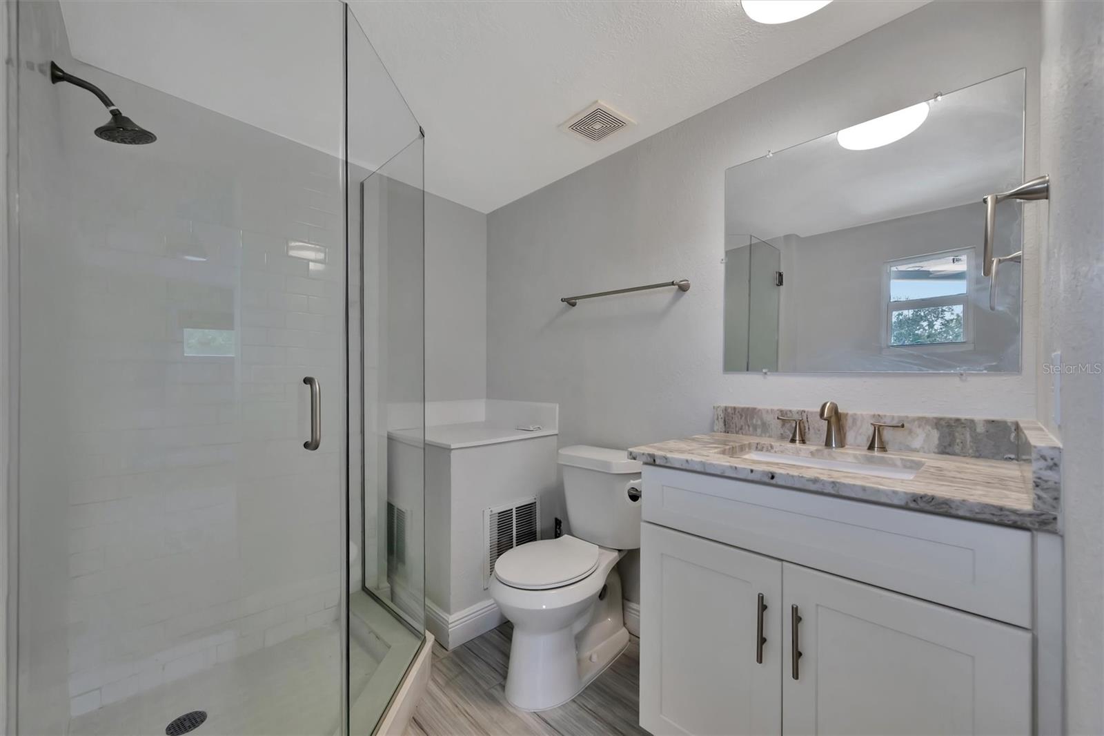 Image 30 of 30 For 1103 20th Avenue W