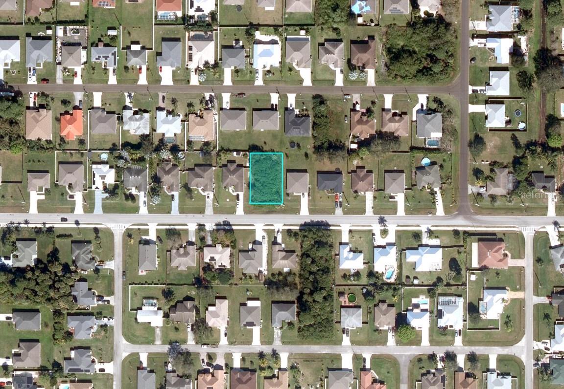 Image 2 of 5 For 1221 Alcantarra Boulevard