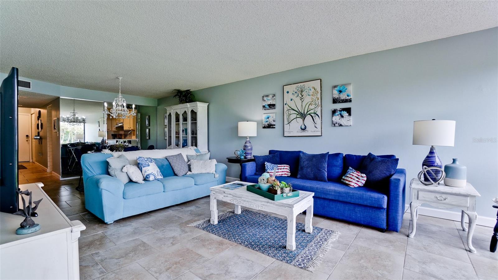 Image 4 of 48 For 3805 Bay Drive 204