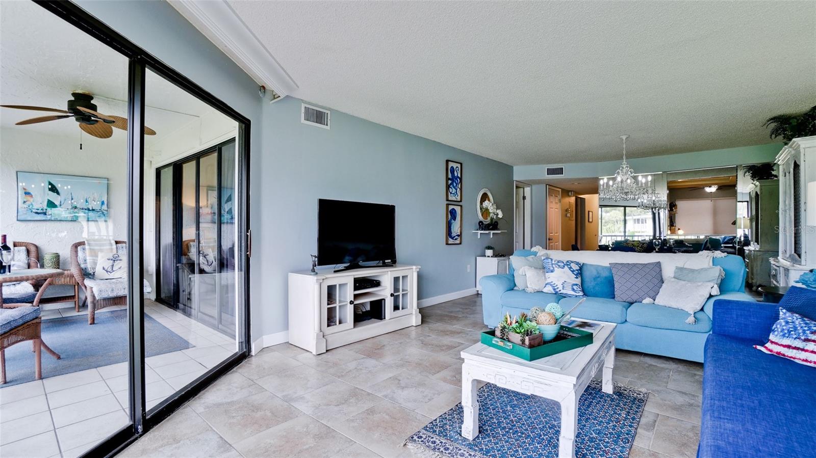 Image 6 of 48 For 3805 Bay Drive 204