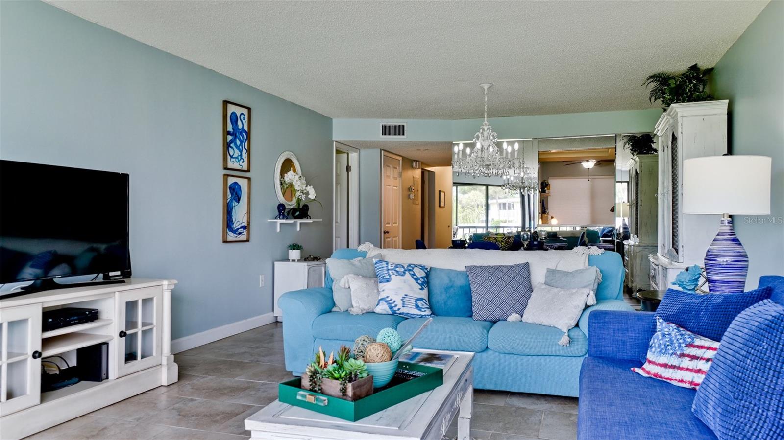 Image 7 of 48 For 3805 Bay Drive 204