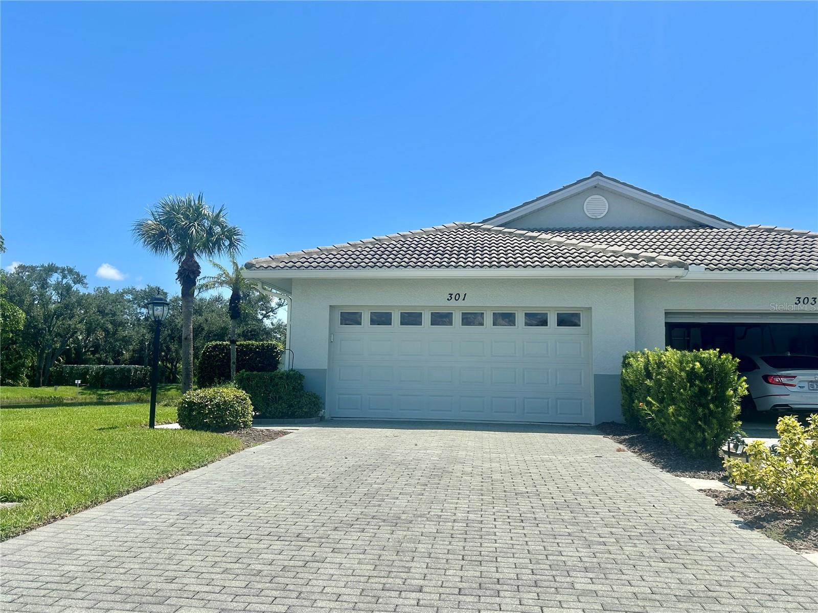 Details for 301 Reclinata Circle, VENICE, FL 34292