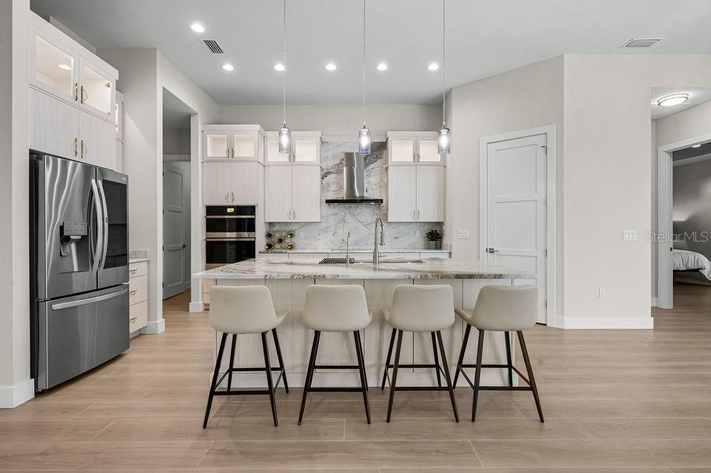 Image 15 of 62 For 16622 Liggett Circle