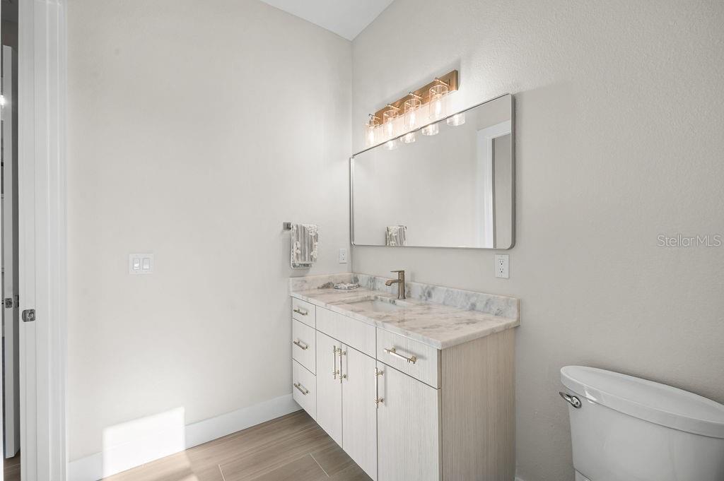 Image 33 of 62 For 16622 Liggett Circle
