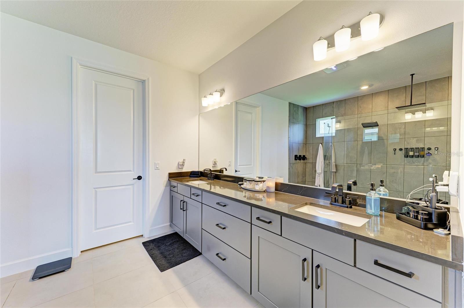 Image 48 of 99 For 16115 Mount Holly Drive
