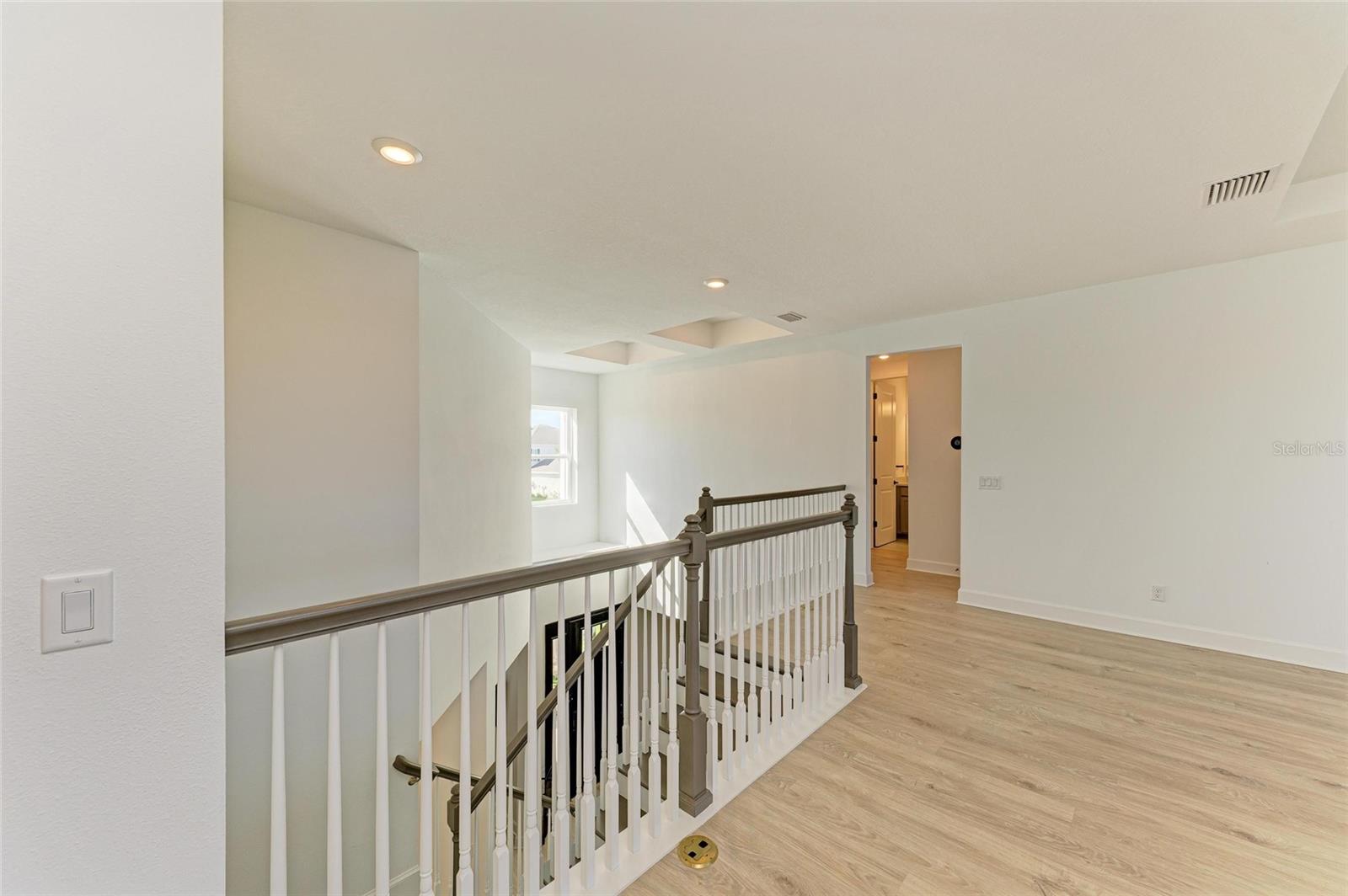 Image 62 of 99 For 16115 Mount Holly Drive