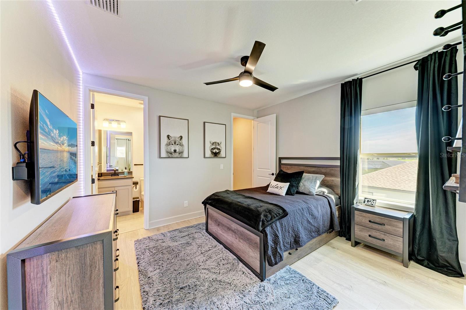 Image 65 of 99 For 16115 Mount Holly Drive