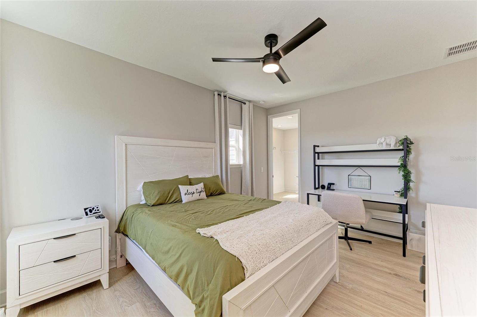 Image 73 of 99 For 16115 Mount Holly Drive