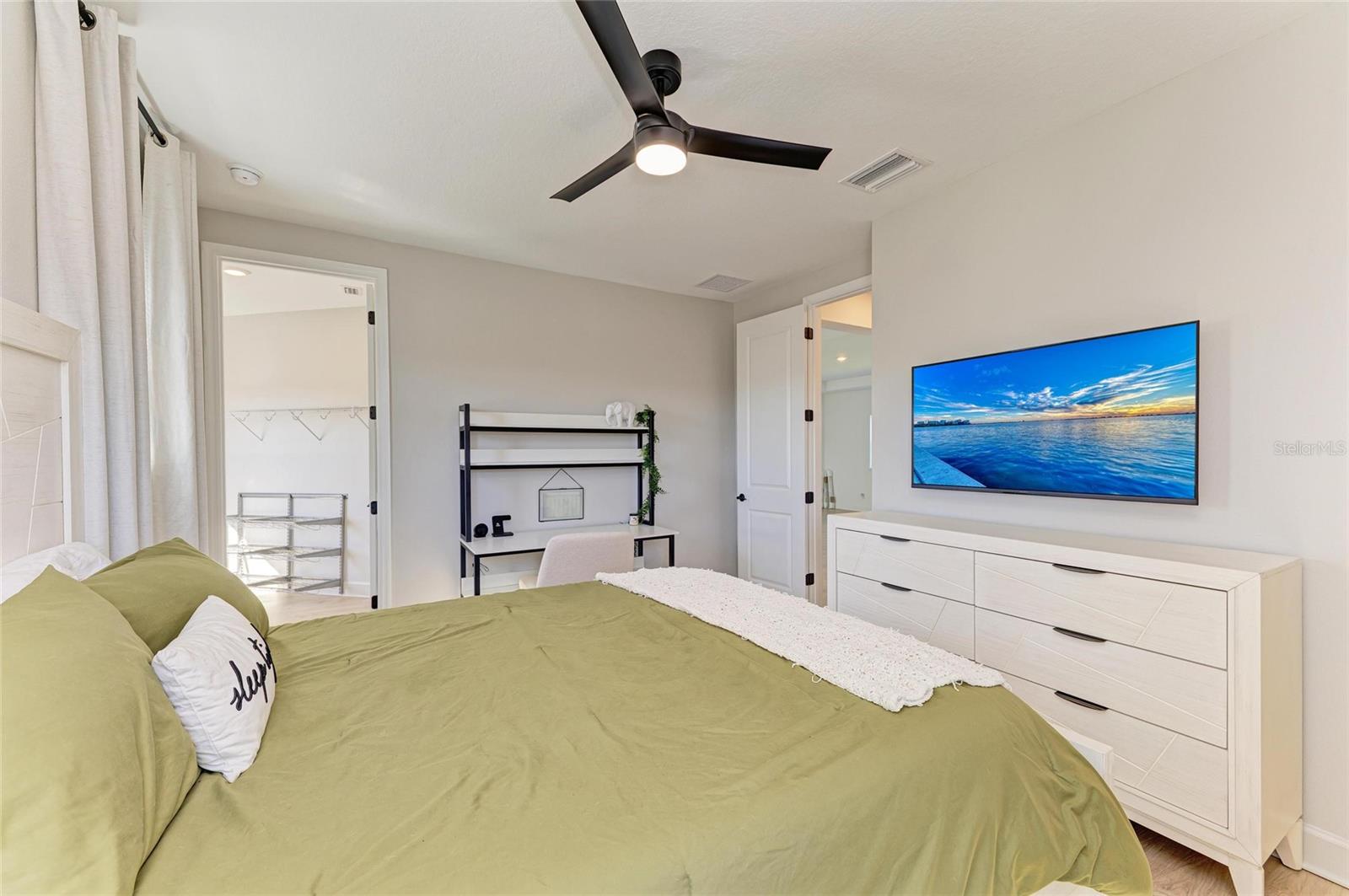 Image 74 of 99 For 16115 Mount Holly Drive