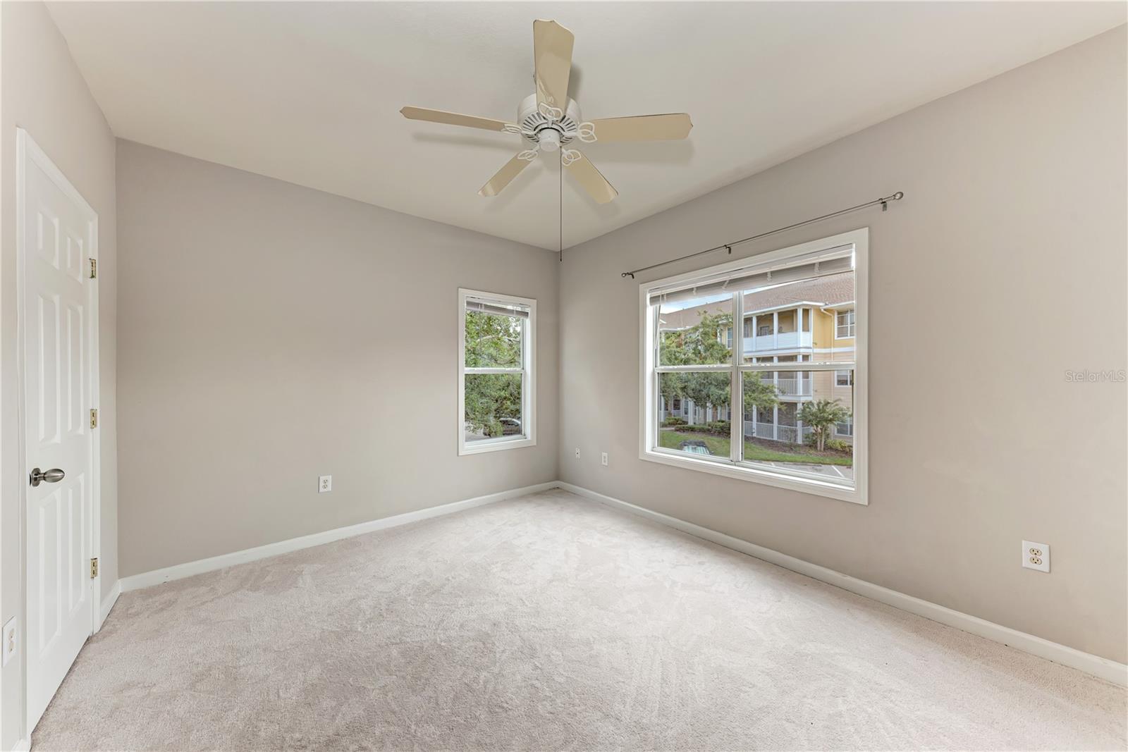 Image 27 of 37 For 4802 51st Street W 1122