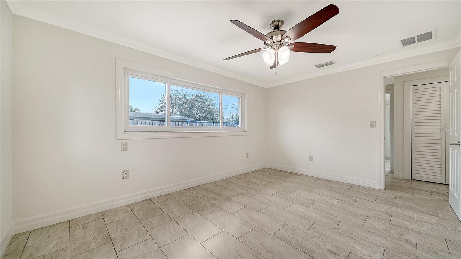 Image 23 of 66 For 3085 Goldenrod Street