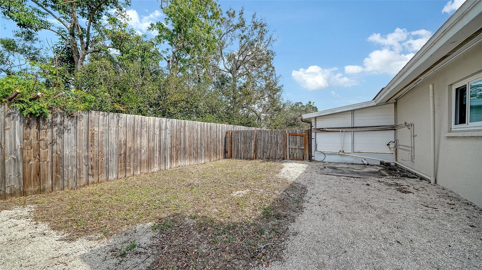 Image 45 of 66 For 3085 Goldenrod Street