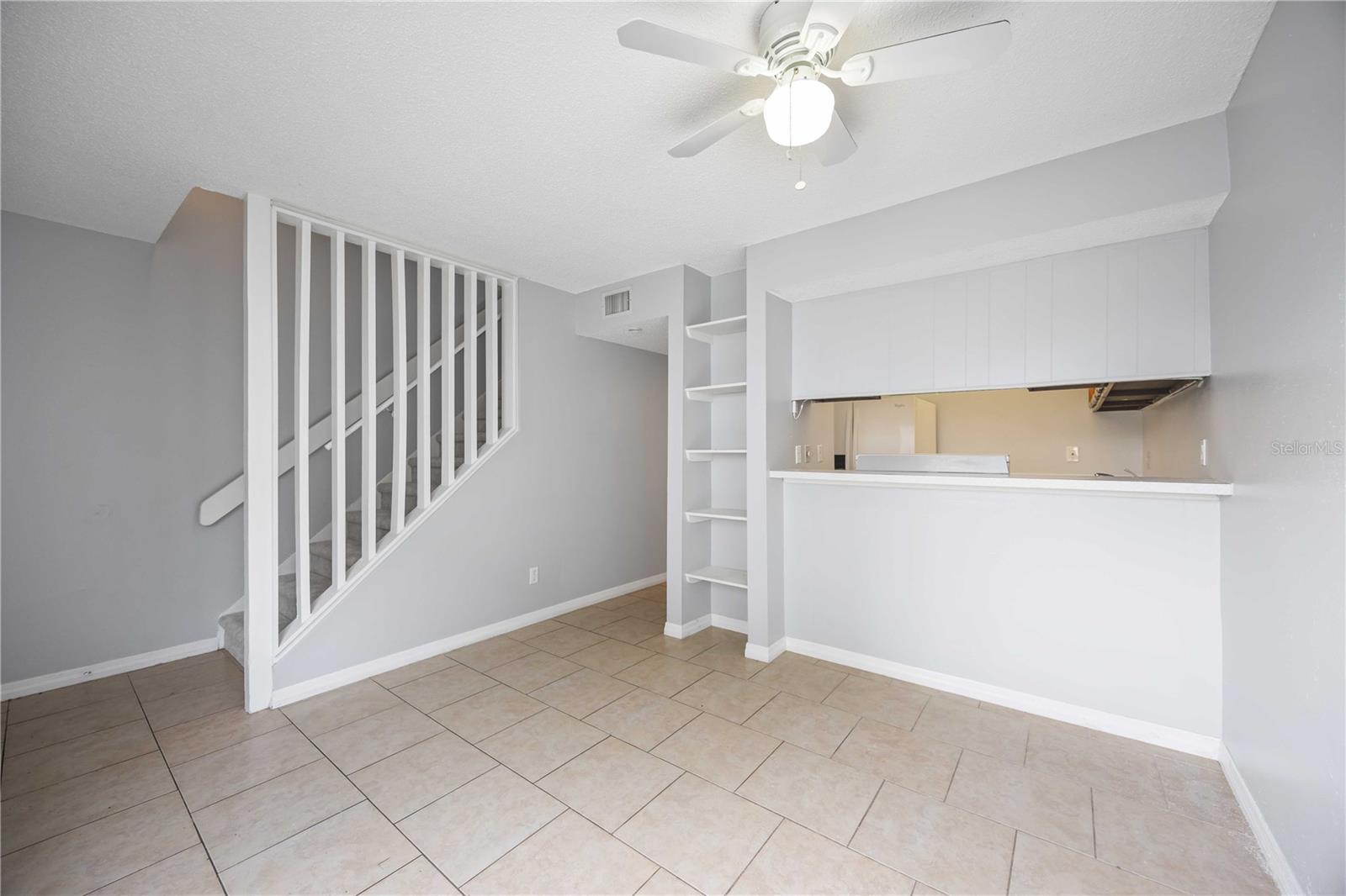 Image 5 of 30 For 4001 Beneva Road 116
