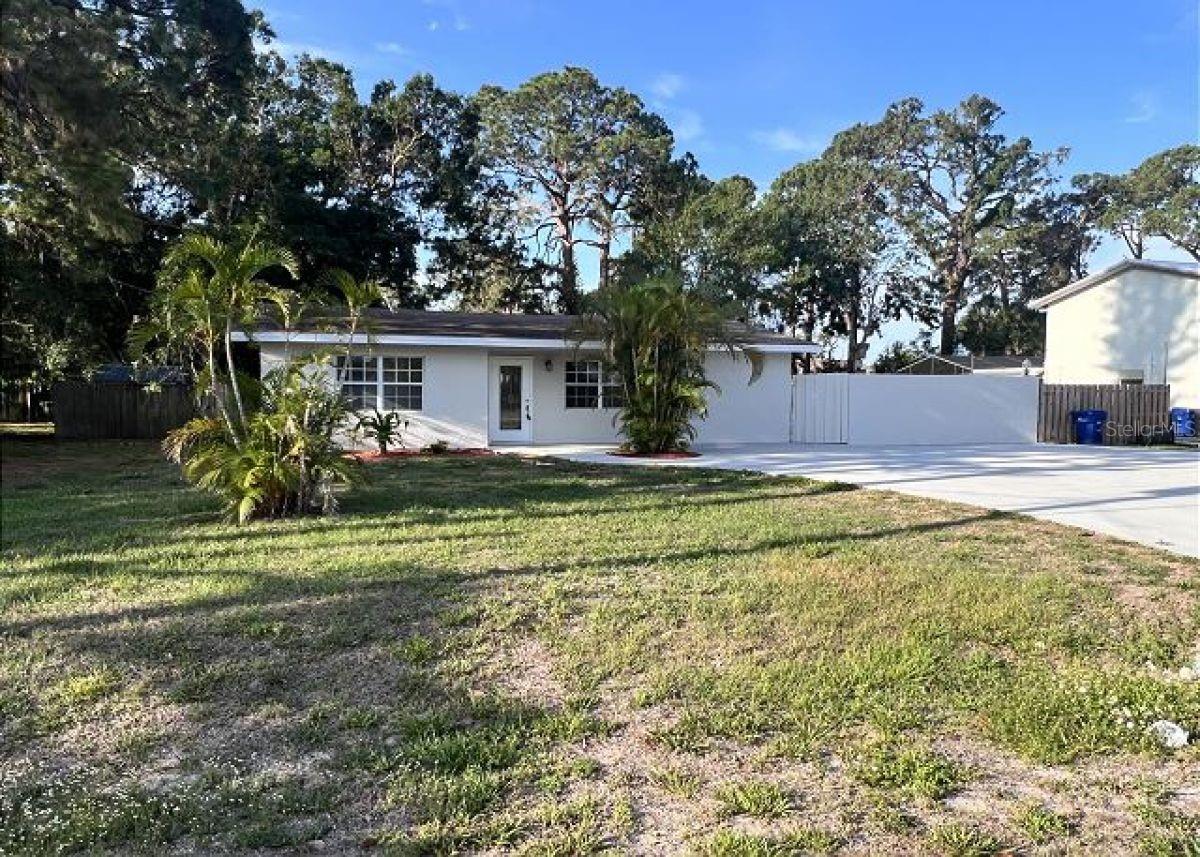 Details for 2136 Brueckner Drive, SARASOTA, FL 34231