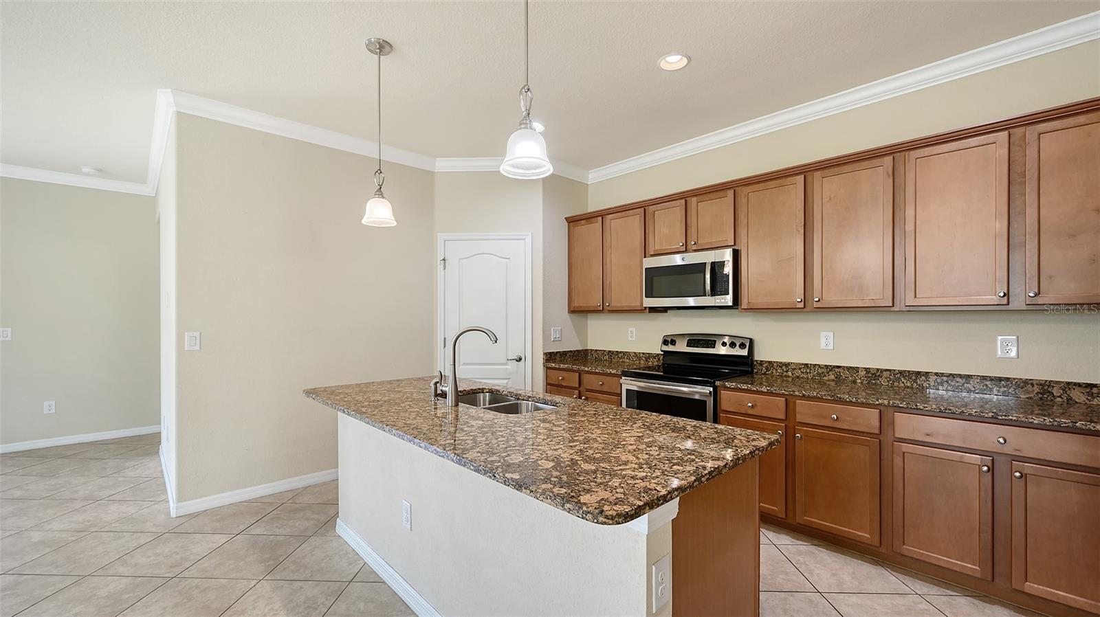 Image 8 of 67 For 20635 Romagna Place
