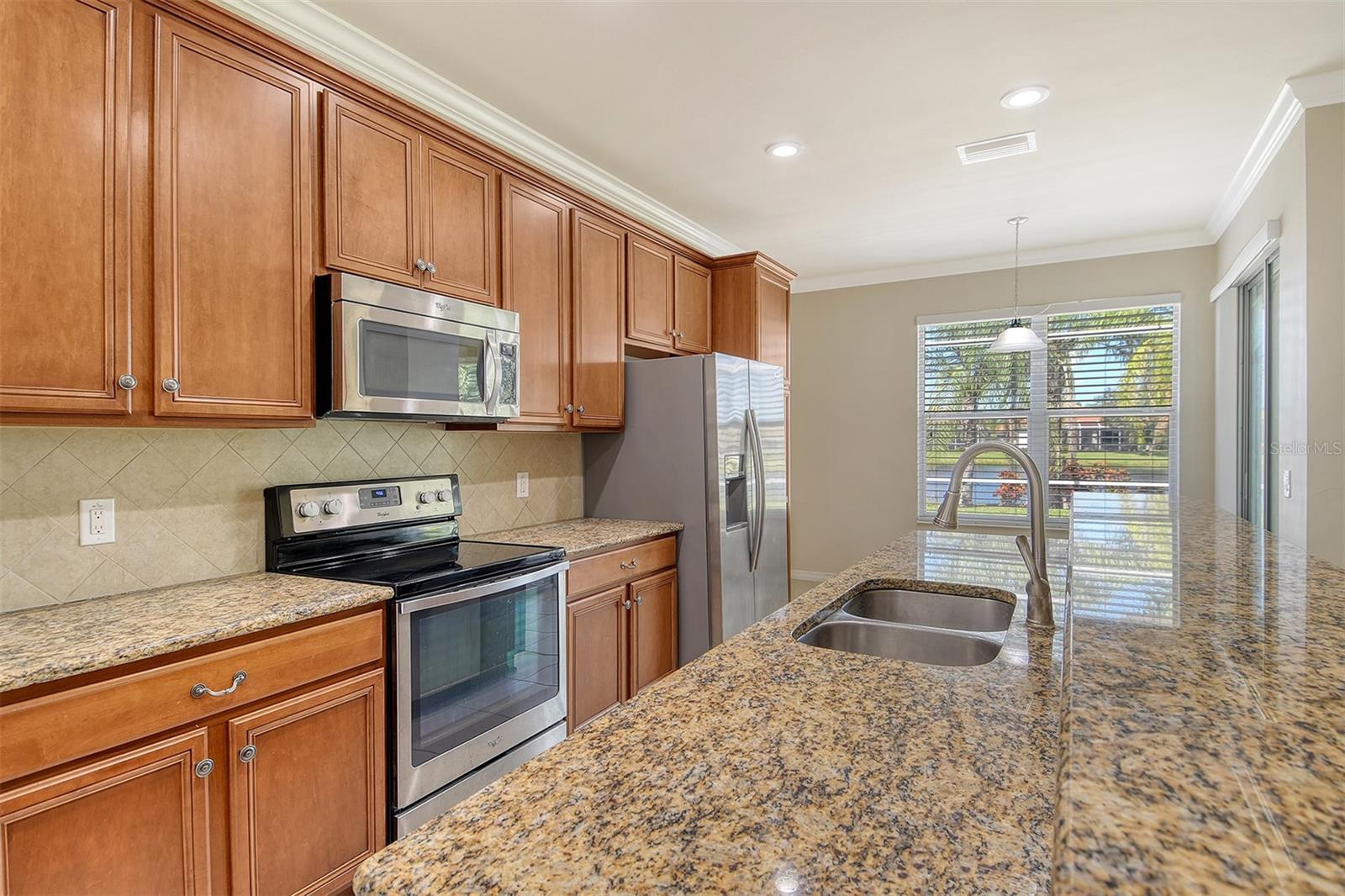 Image 14 of 90 For 19365 Rizzuto Street