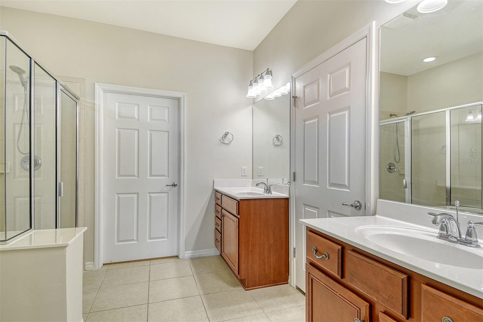 Image 23 of 90 For 19365 Rizzuto Street