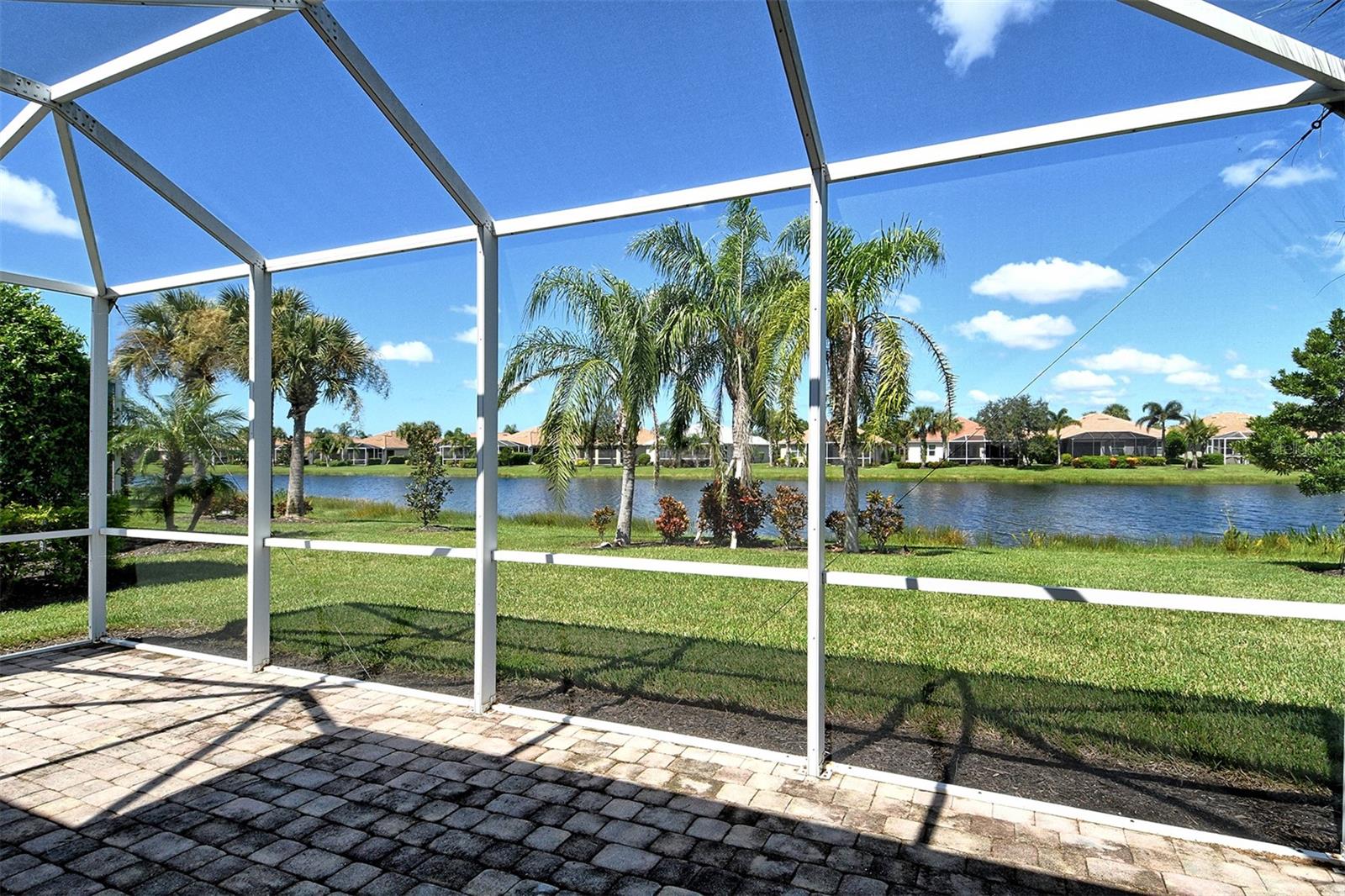 Image 37 of 90 For 19365 Rizzuto Street