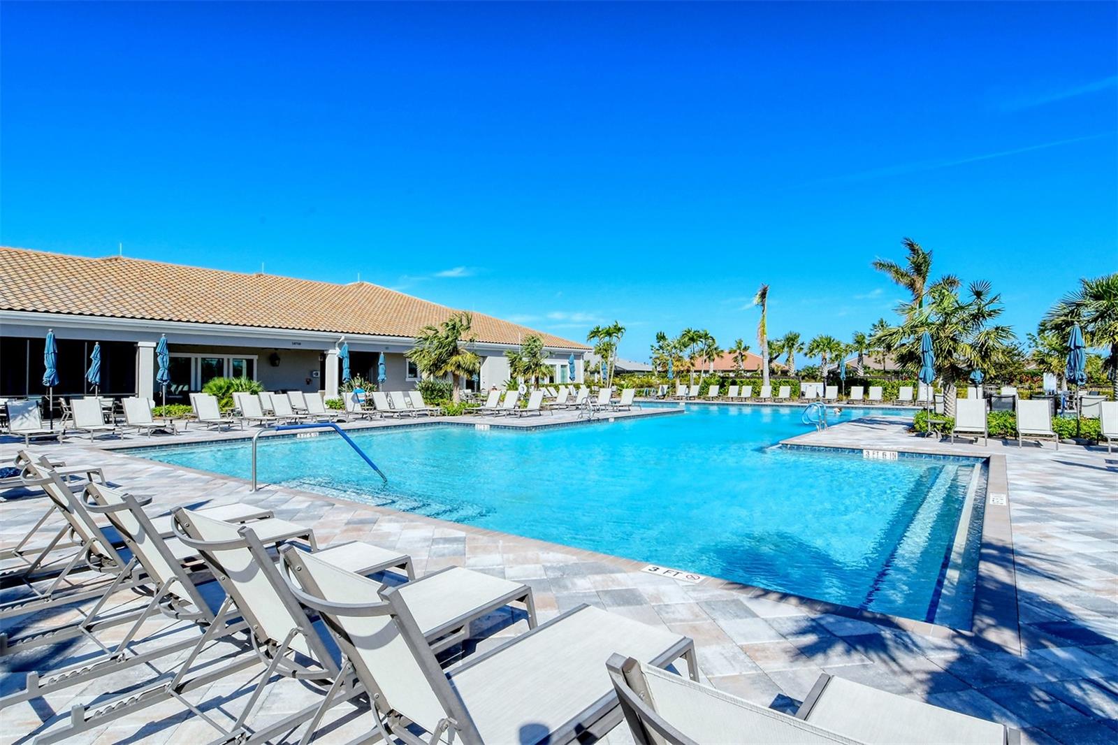 Image 72 of 90 For 19365 Rizzuto Street