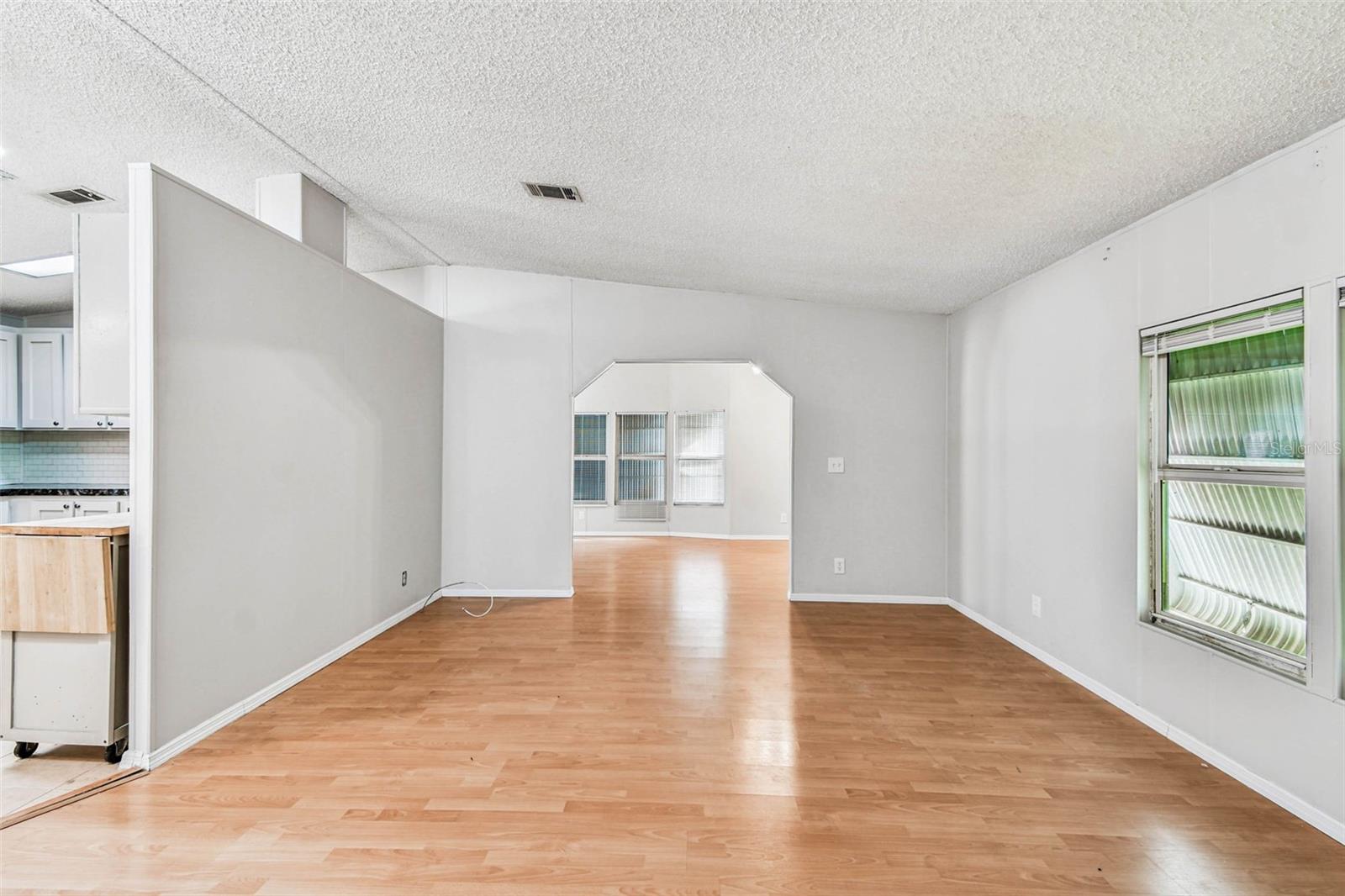 Image 11 of 44 For 6710 36th Avenue E 269