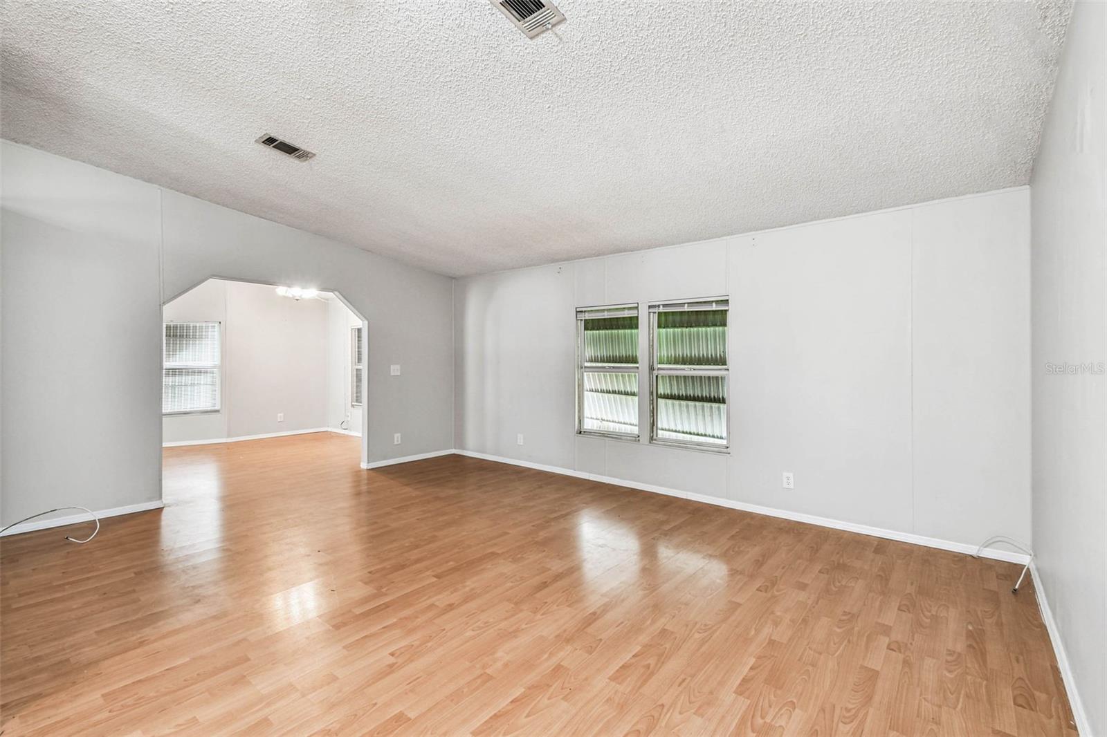 Image 12 of 44 For 6710 36th Avenue E 269