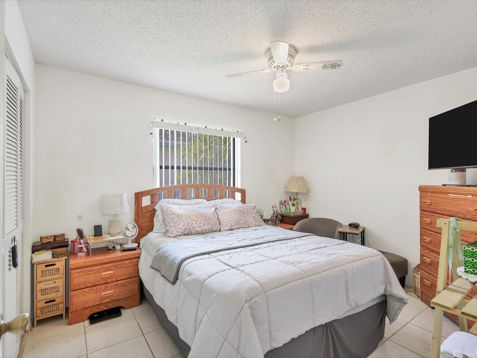 Image 15 of 26 For 1014 44th Street W