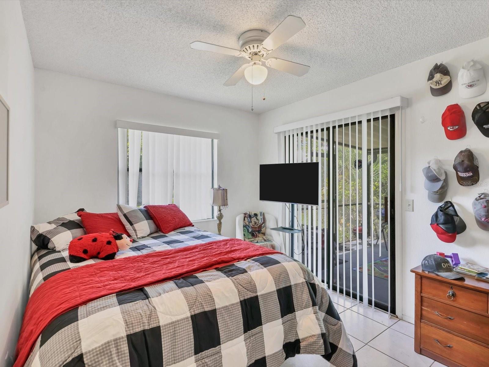 Image 20 of 26 For 1014 44th Street W