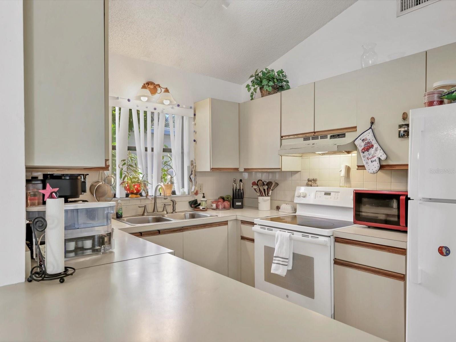 Image 8 of 26 For 1014 44th Street W