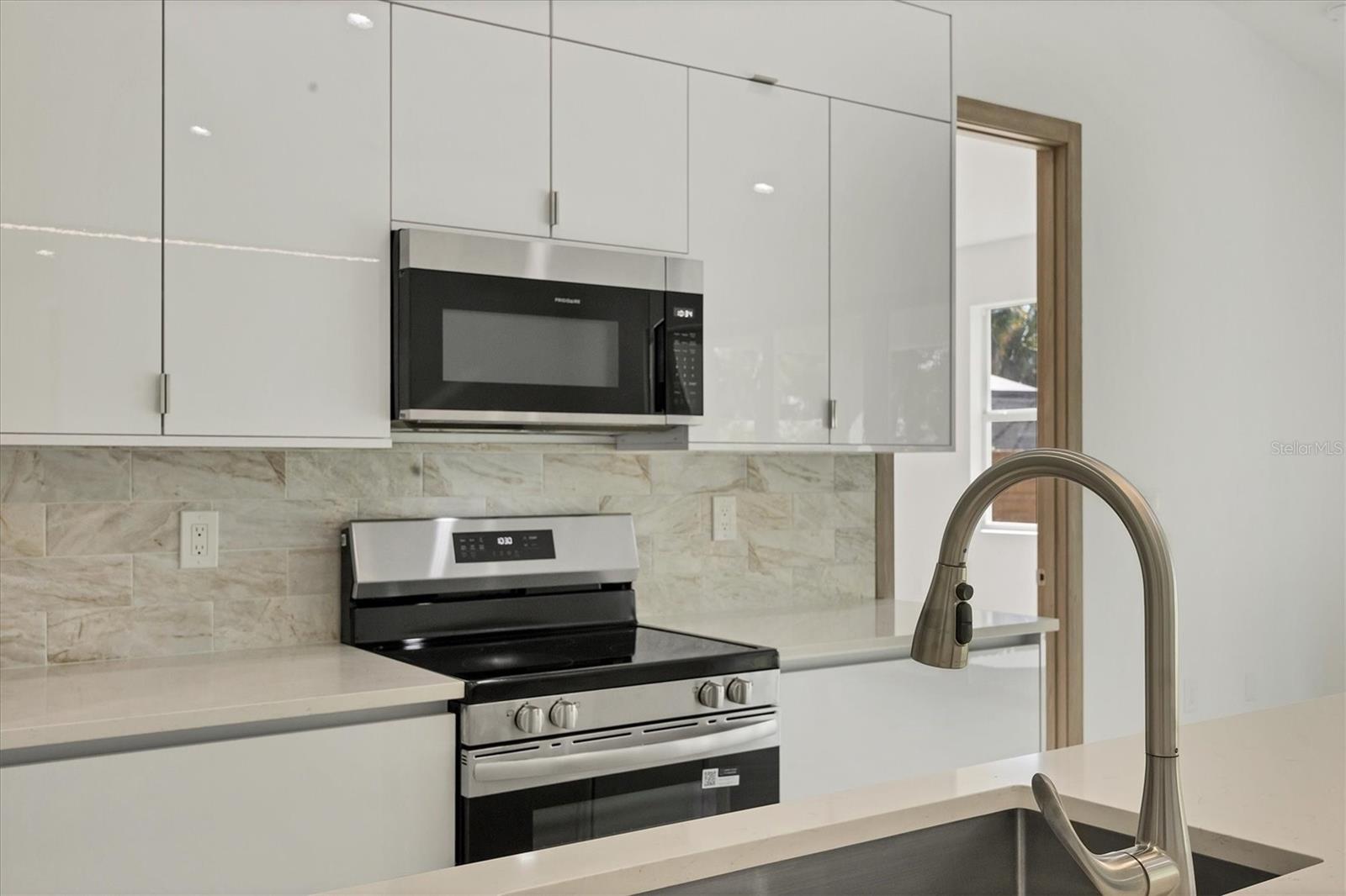 Image 5 of 10 For 1829 Russellville Street