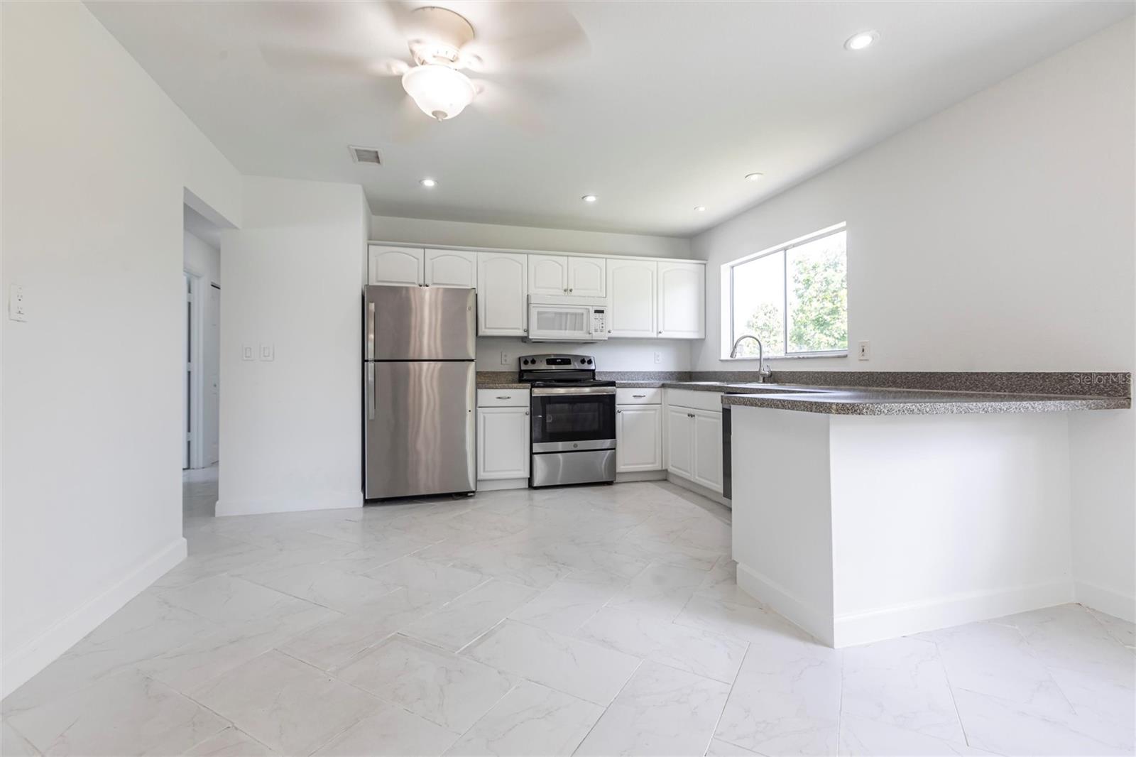 Image 11 of 40 For 7164 Gama Court