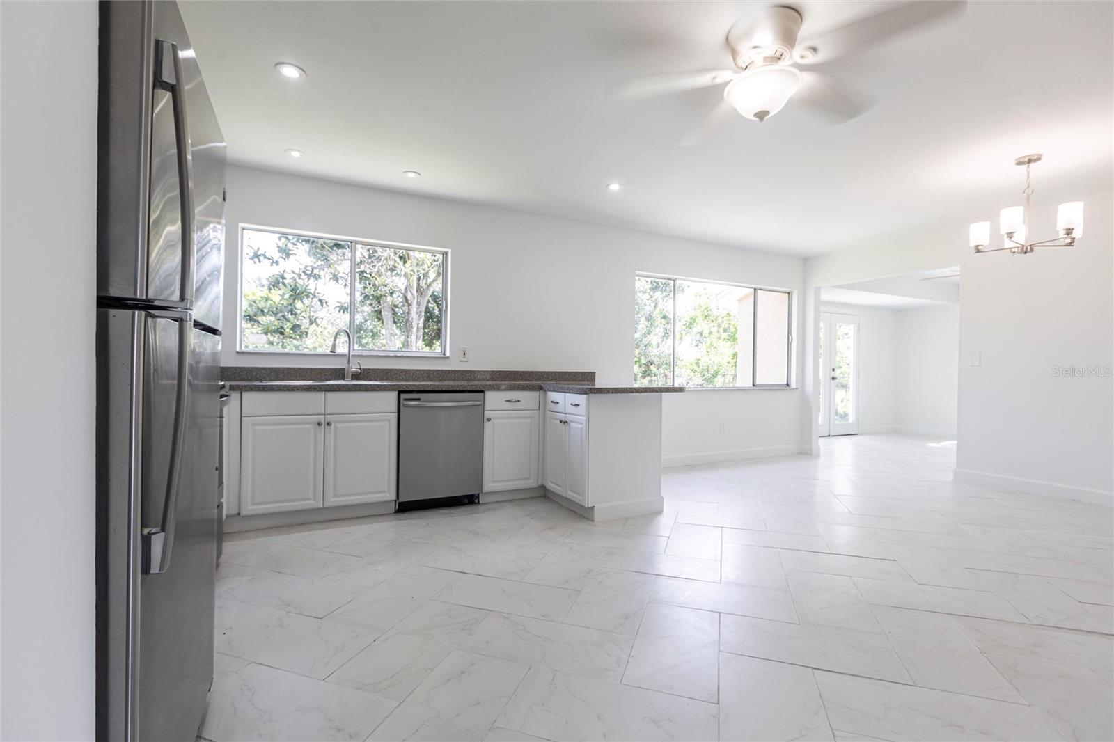 Image 13 of 40 For 7164 Gama Court