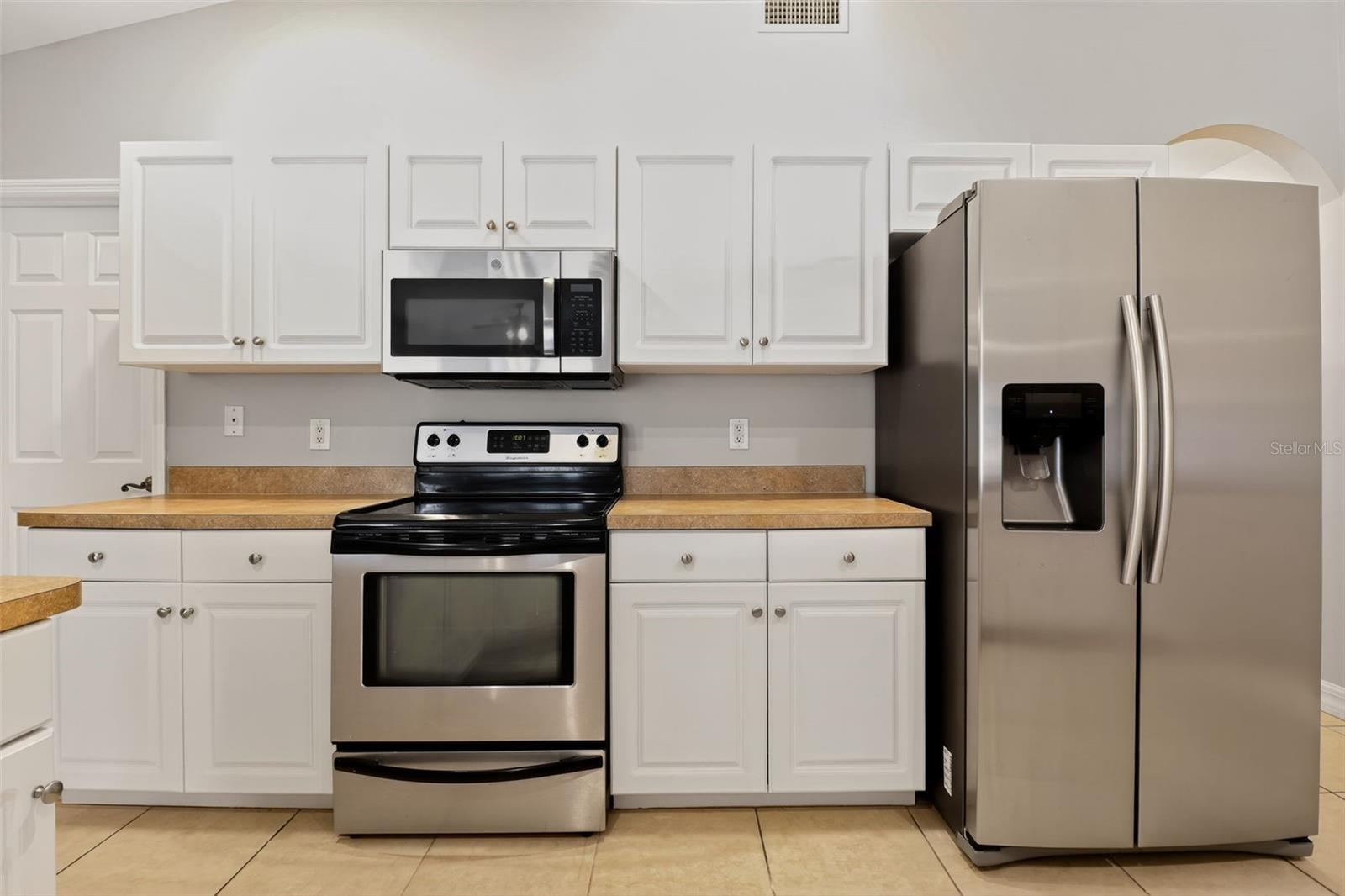 Image 10 of 33 For 3728 3rd Street