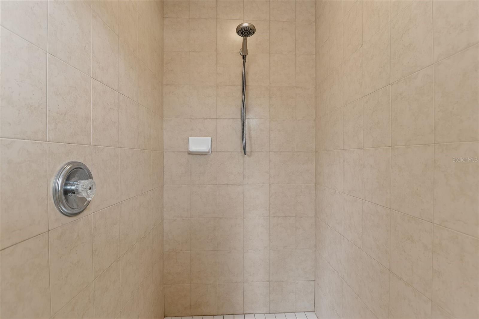 Image 15 of 33 For 3728 3rd Street