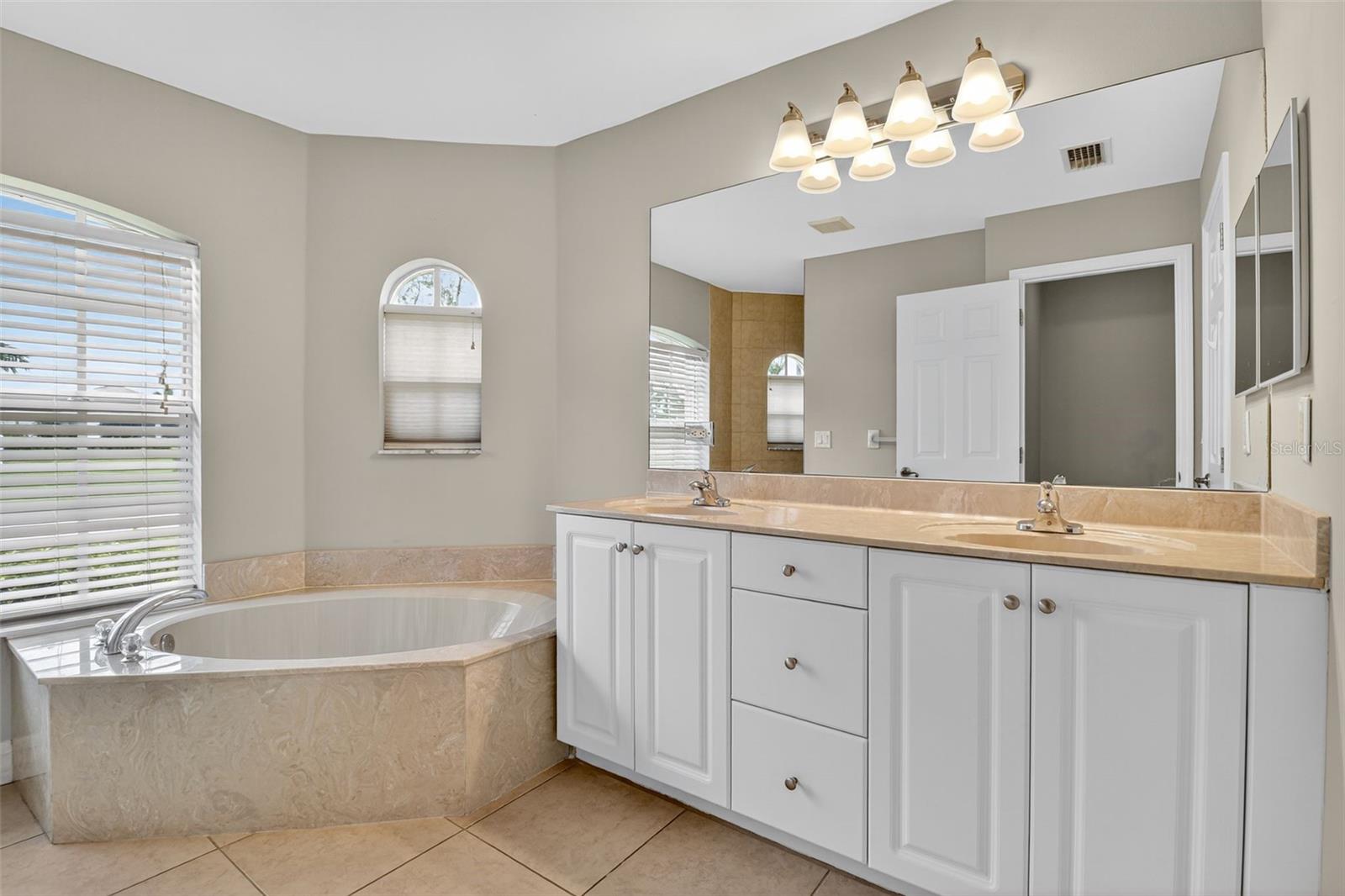 Image 16 of 33 For 3728 3rd Street