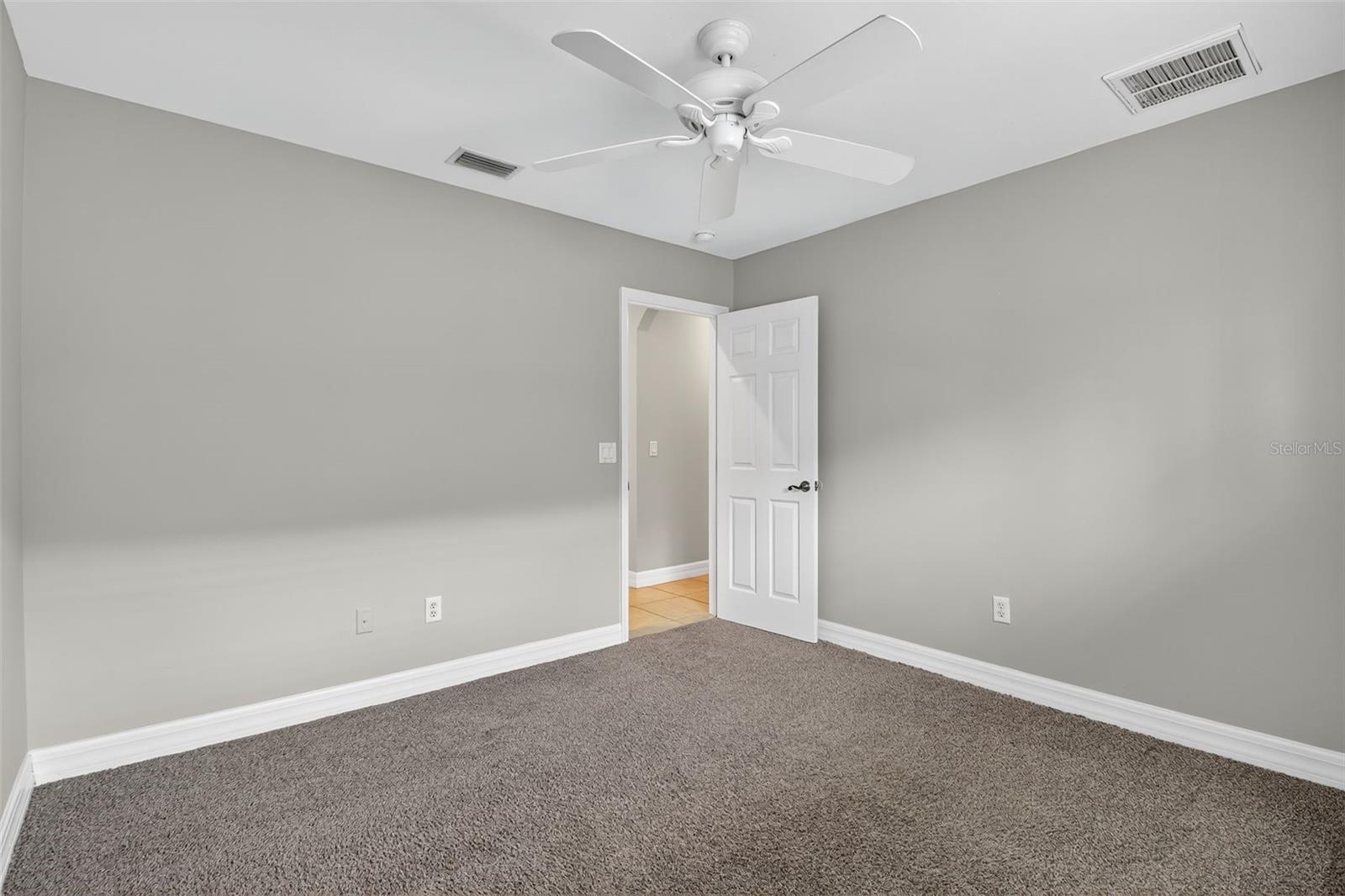 Image 21 of 33 For 3728 3rd Street