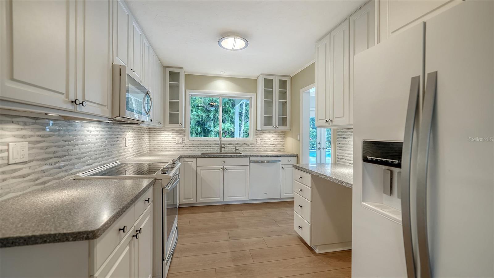 Image 15 of 45 For 734 Indian Beach Circle