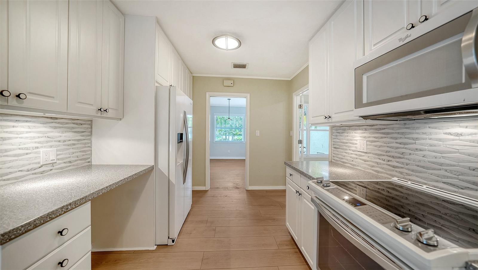 Image 18 of 45 For 734 Indian Beach Circle