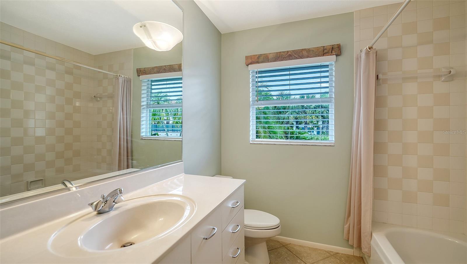 Image 26 of 45 For 734 Indian Beach Circle