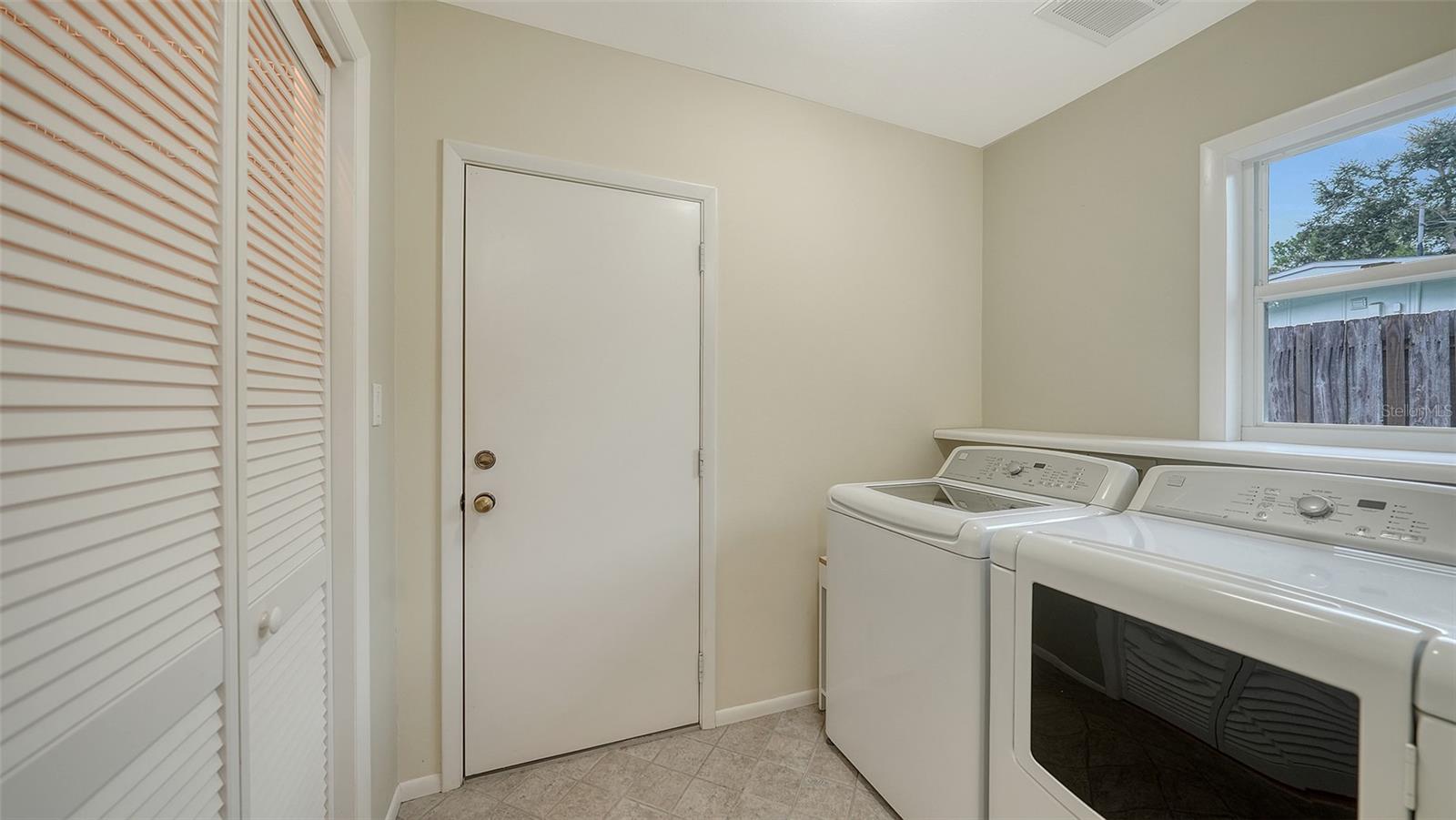 Image 30 of 45 For 734 Indian Beach Circle